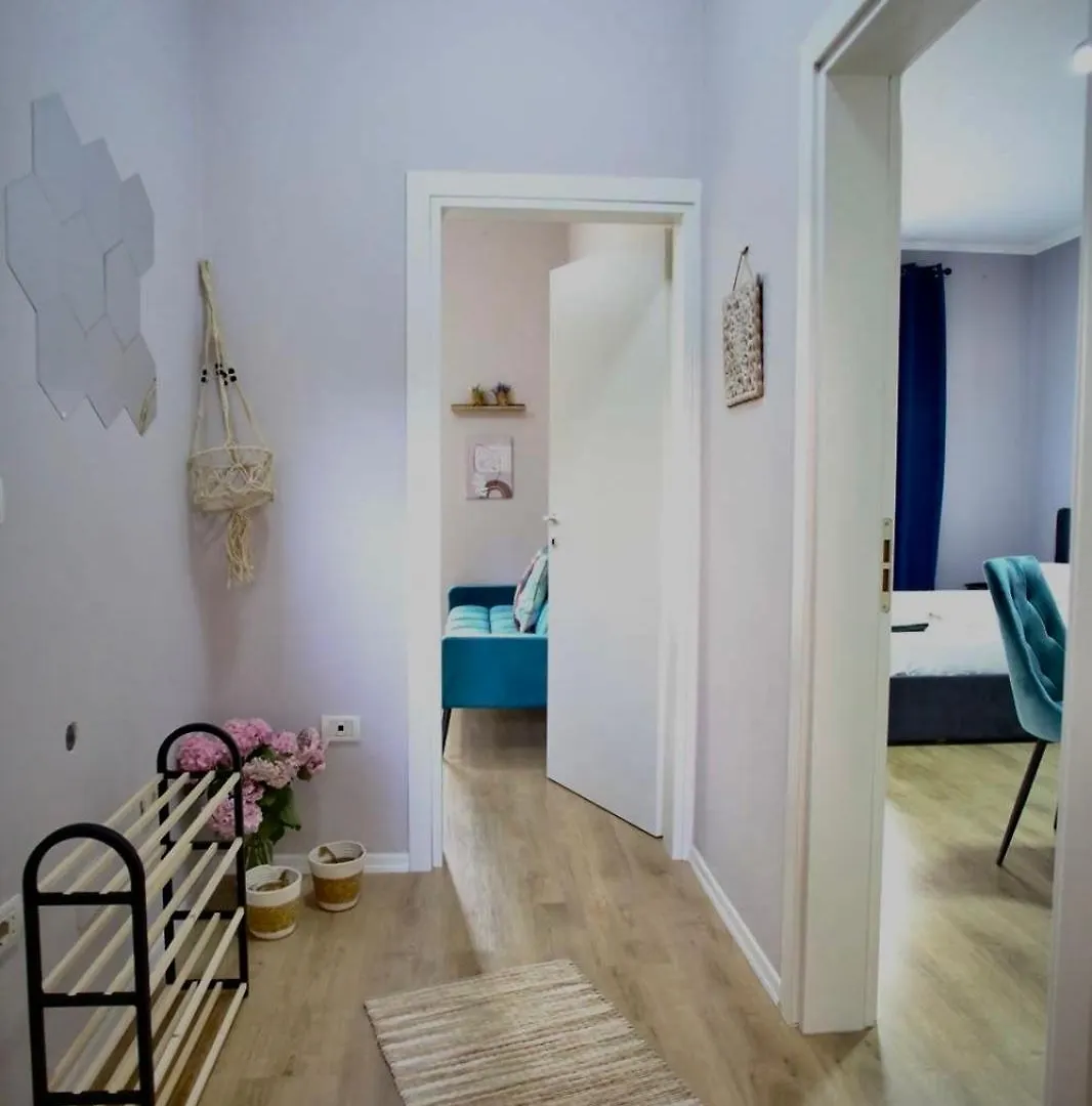 Astoria Boutique Apartment 티라나